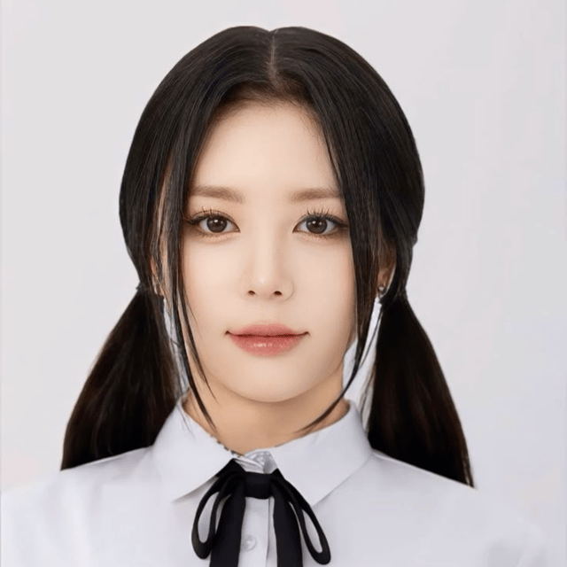 HyeRin (TripleS)