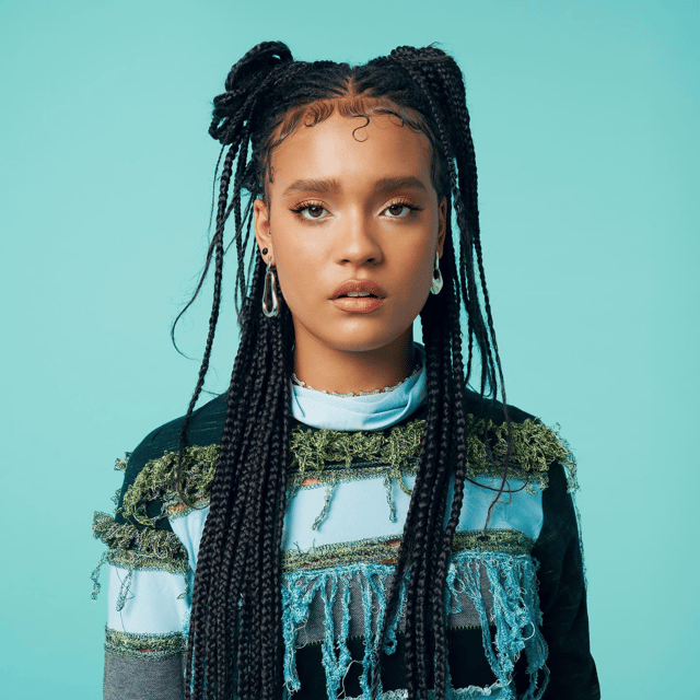 Sara Zofia James (Polish Singer)