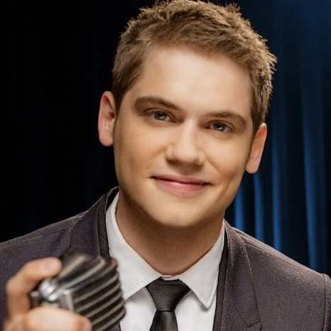Tony Oller (MKTO)
