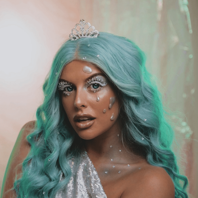 Holly from Dolly Style AI Voice