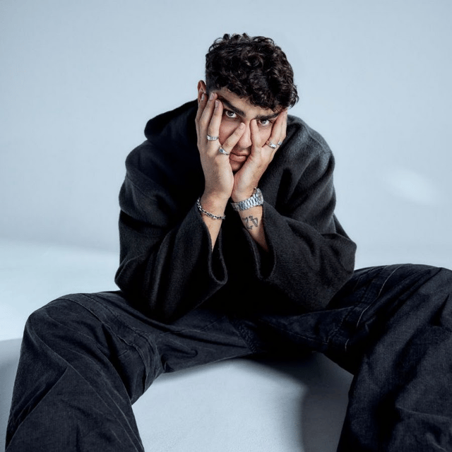 Oliver Cronin AI Voice