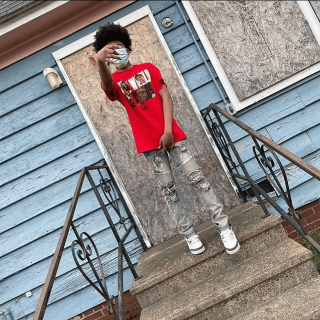 Mo Money Shad  Image