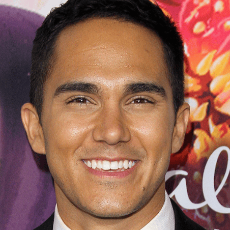 Carlos PenaVega Image