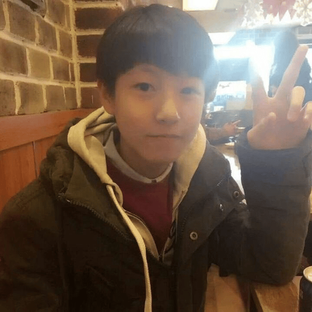 Ren Huang (NCT) Image