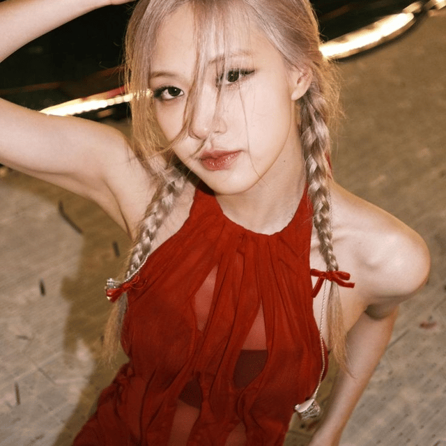 Park Chaeyoung Rosé Image
