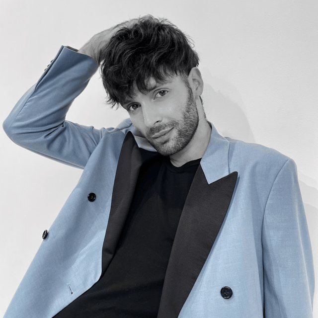 Alekss silvers  AI Voice