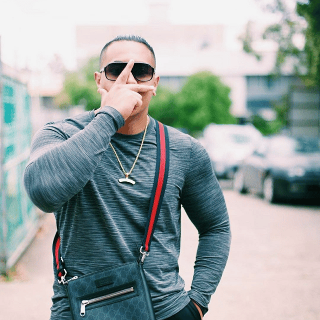 J Emz BEST VERSION (ONEFOUR) Image