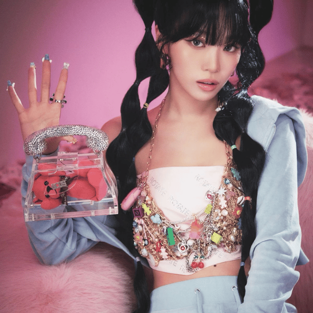 kim chaewon ai model Image
