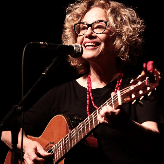 Older Chava Alberstein חוה אלברשטיין המבוגרת AI Voice