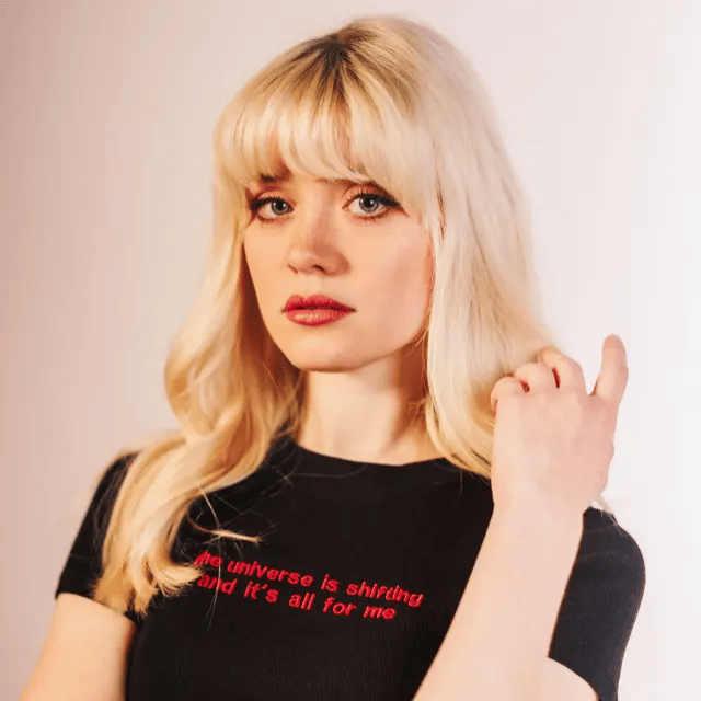 Maisie Peters (aiverse) AI Voice