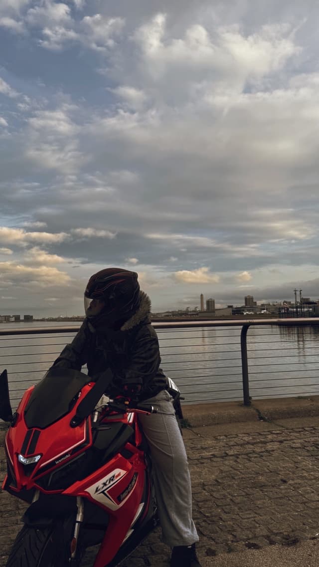 m1kh4n profile picture