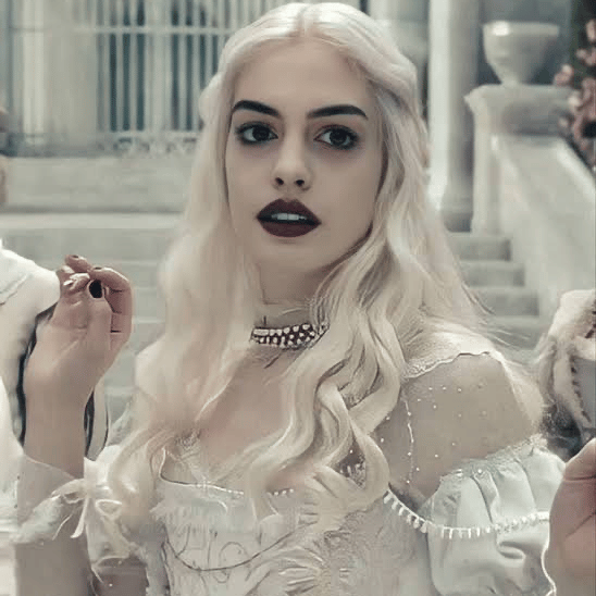 White Queen V2 AI Voice