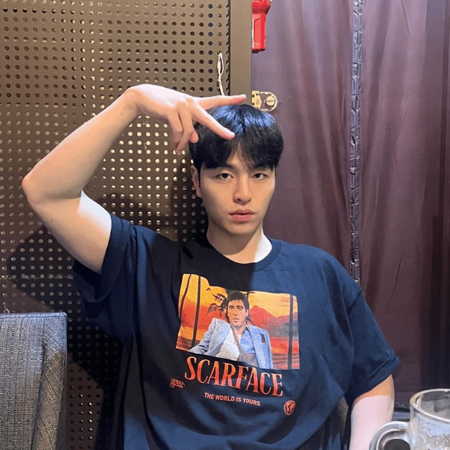 Junhoe - ikon AI Voice
