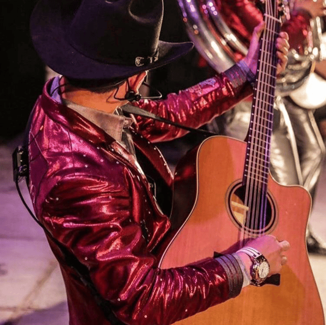 Ariel Camacho en versión en vivo  AI Voice