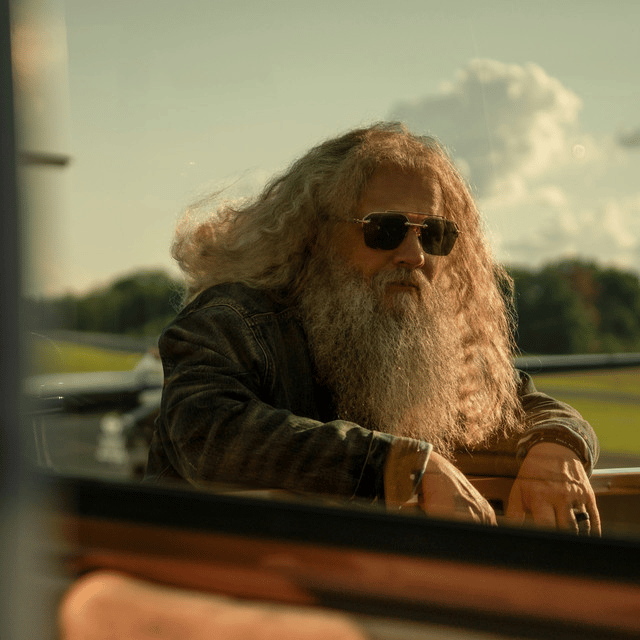 Jamey Johnson (V2) AI Voice