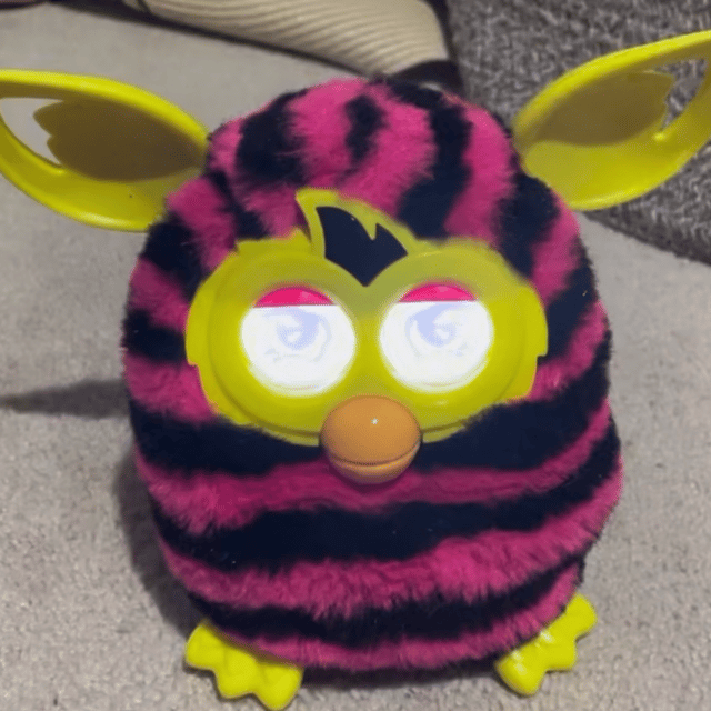 AI feisty Furby Boom (furby Boom personality) Image