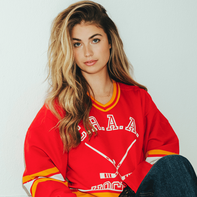 Roxy Dekker AI Image
