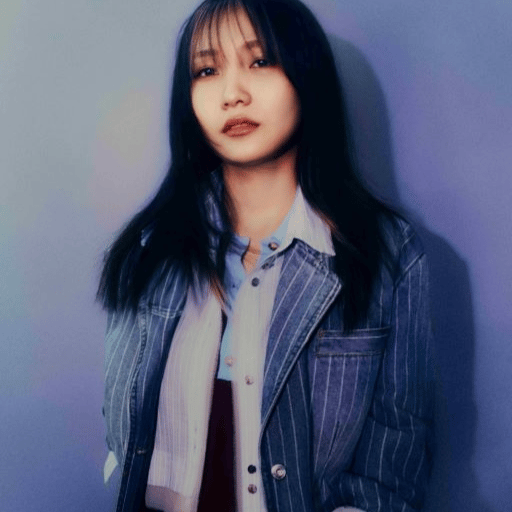 Lilas Ikuta  Image