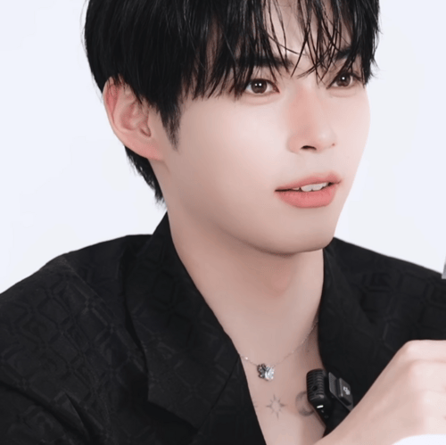Sung hanbin AI Voice