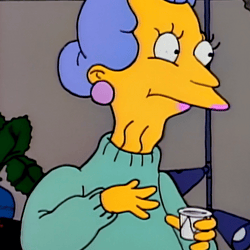 Bea Simmons (Simpsons) (Audrey Meadows) AI Voice