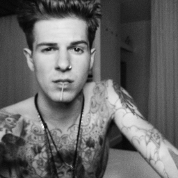 Jesse Rutherford V2 AI Voice