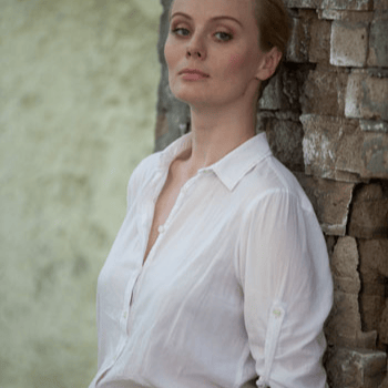 Anastasia Savosina AI Voice
