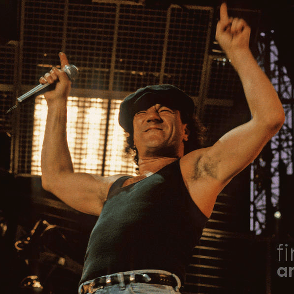 Brian Johnson 90s Voice AI Voice