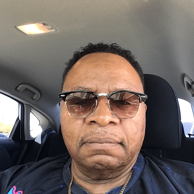 dad voices AI Voice