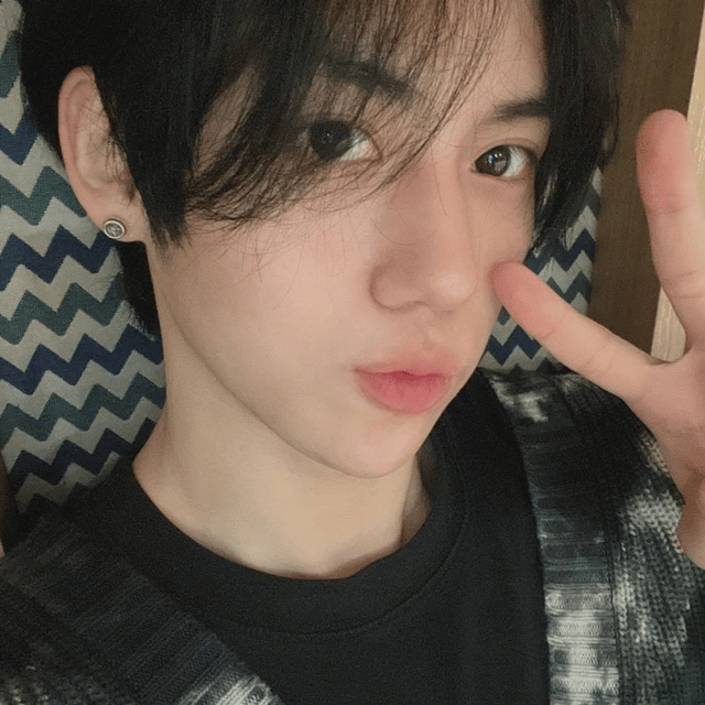 Hwang Yunseong AI Voice