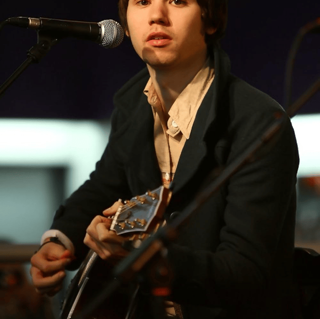 Ryan Ross AI Voice
