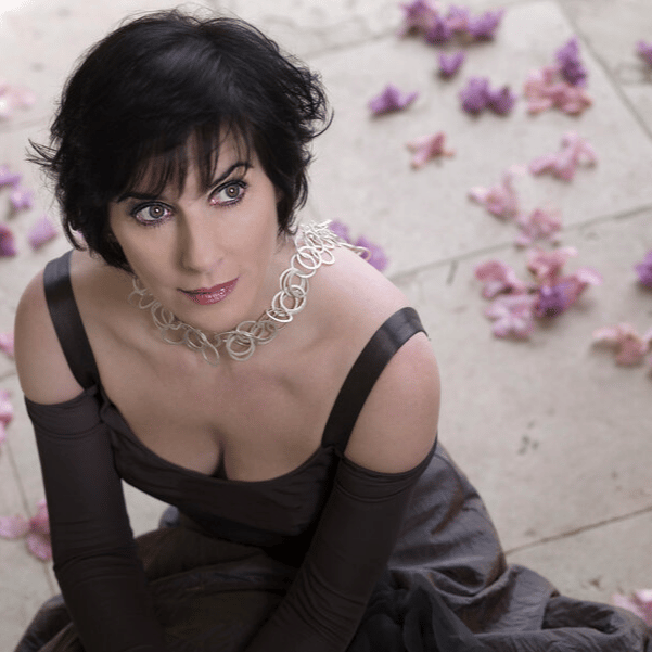 Enya AI Voice