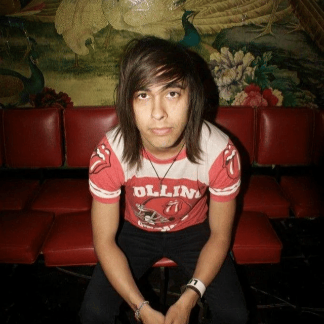 Vic Fuentes  AI Voice