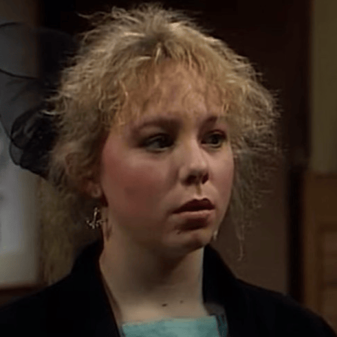 MAXINE KLIBINGAITIS [Neighbours] AI Voice