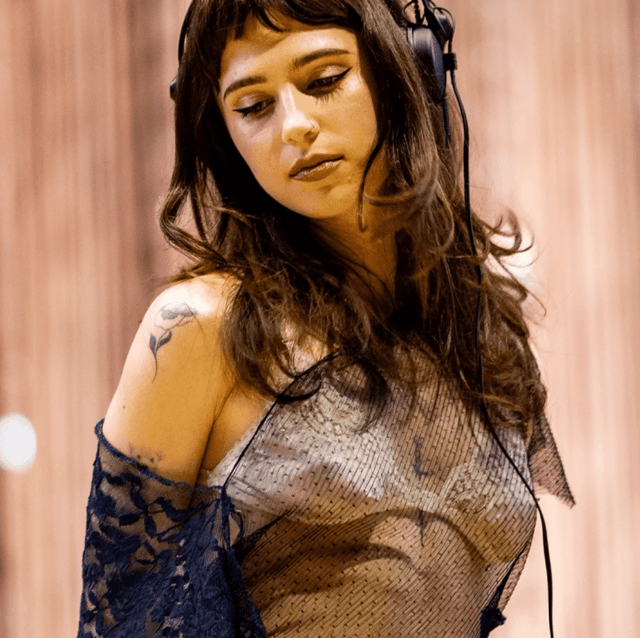 Clairo AI Voice
