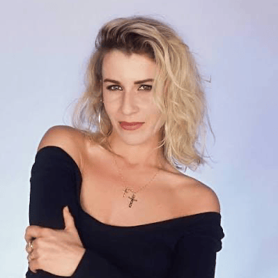 Sara Dallin  AI Voice