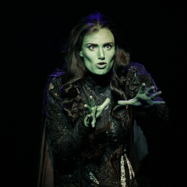 Idina Menzel (Elphaba) AI Voice