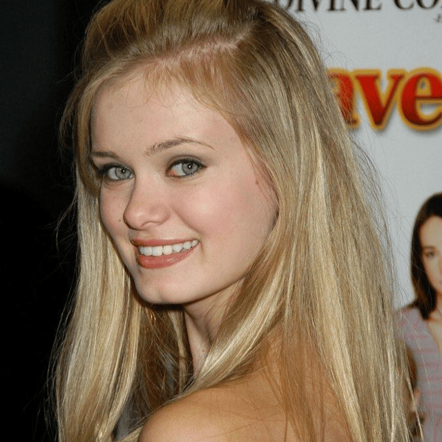 Sara Paxton AI Voice