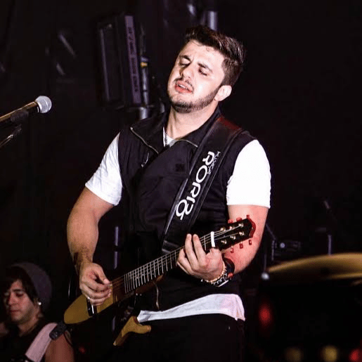Cristiano Araújo - Estúdio 2 AI Voice