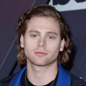 Luke Hemmings (2018) AI Voice