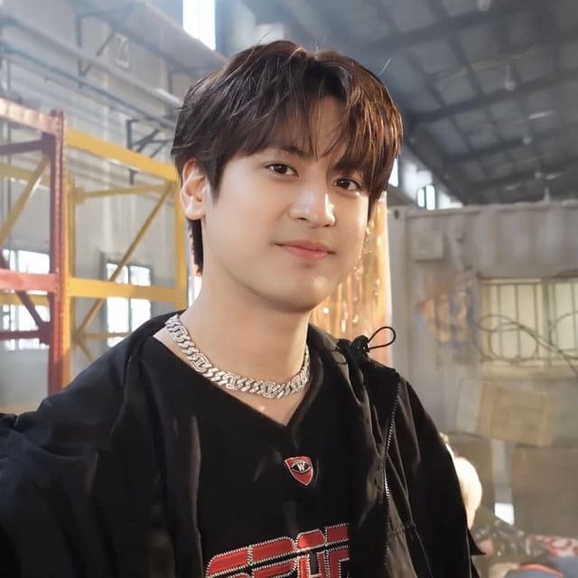 Chanwoo - ikon Image