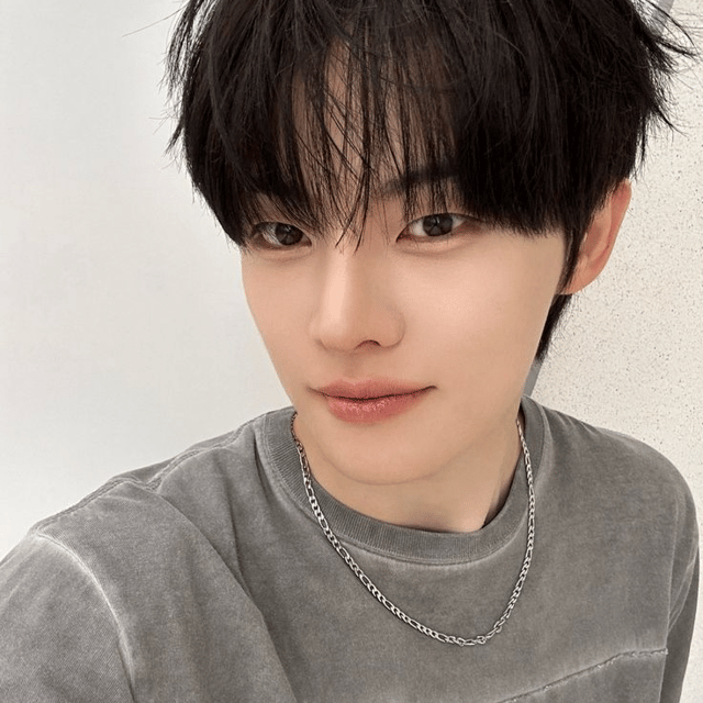 Jeon Minwook  AI Voice