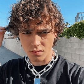 AI Jonah Marais  Image