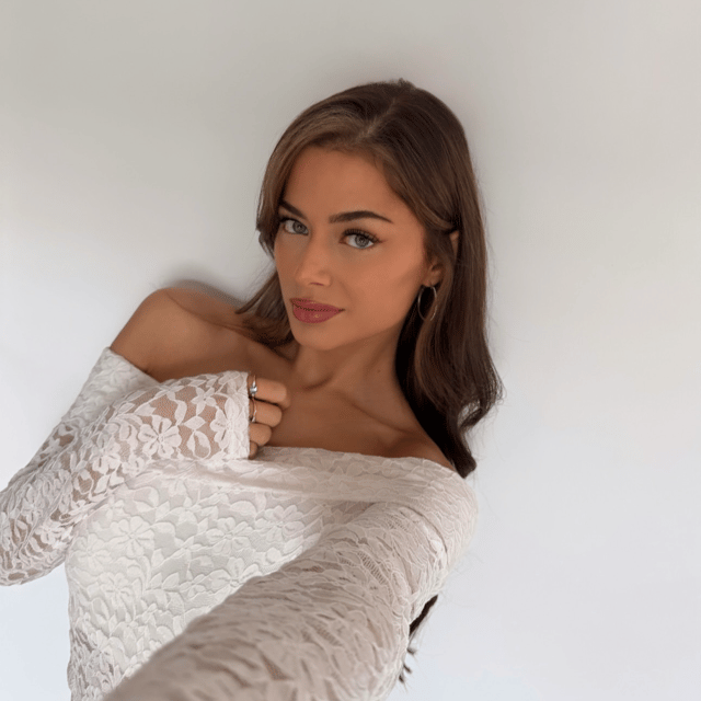 Stefania Liberakakis AI Voice